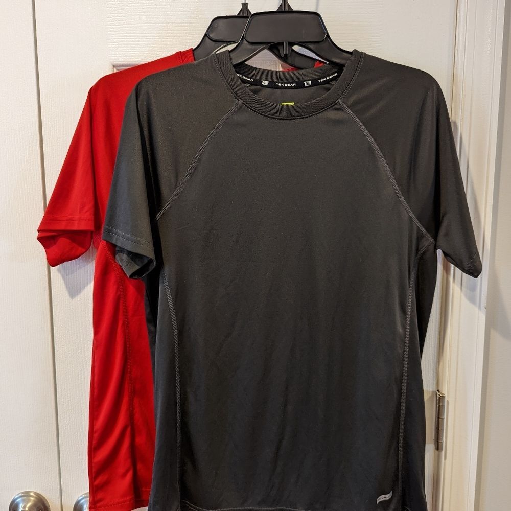 Tek Gear Men's Active Wear Tops Black & Red Size Small